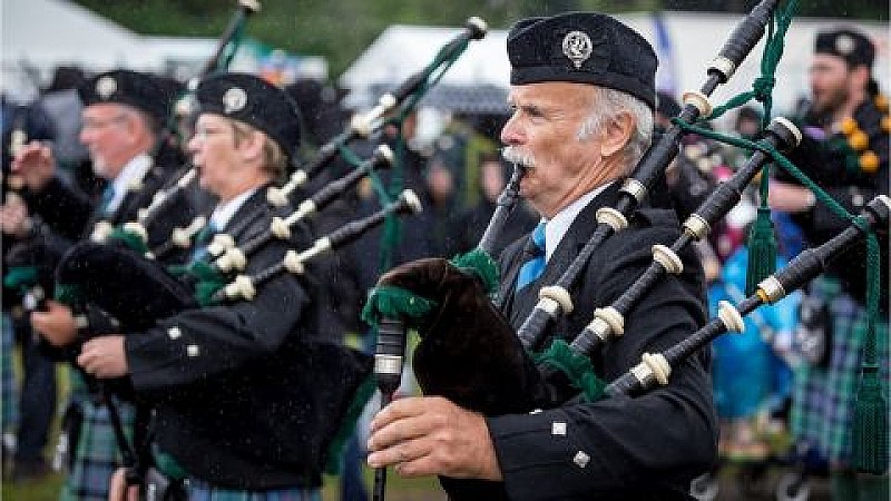 Highland Games Day Tour from Edinburgh