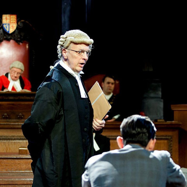 Witness for the Prosecution / Anklagerens vidne i London