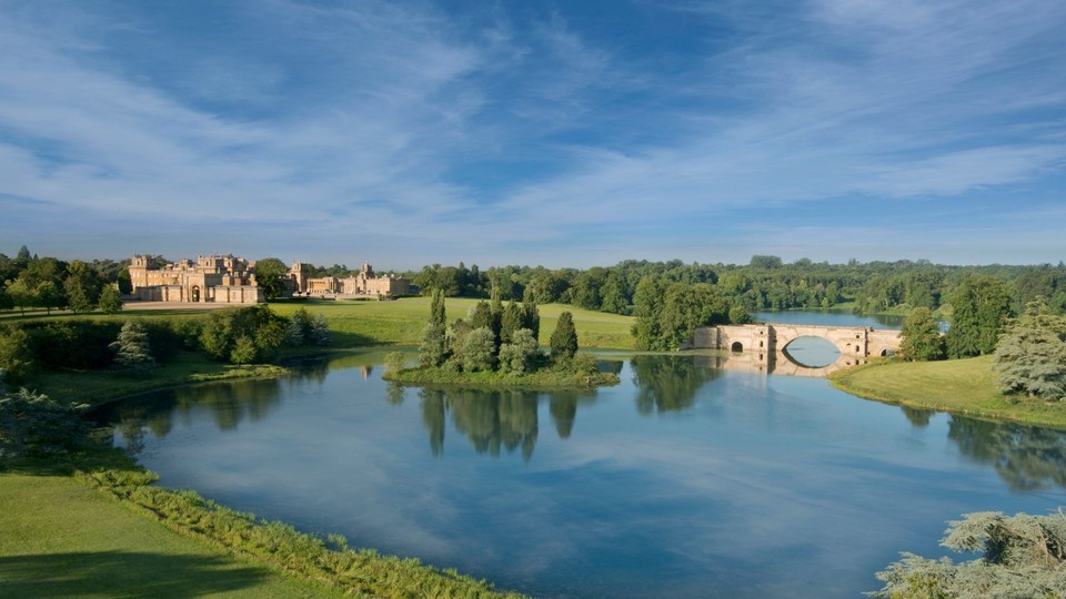 Blenheim Palace, Downton Abbey Village & The Cotswolds - Japanese